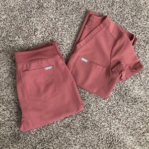 Figs Mauve Scrub Set